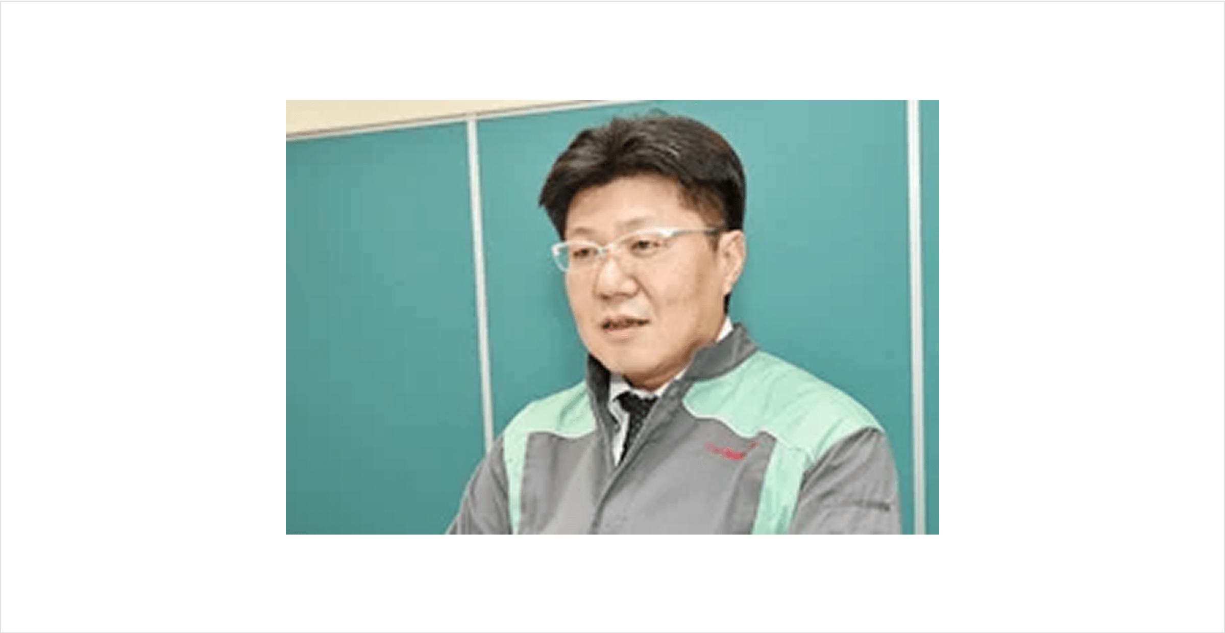 写真:ハトのマークの引越センターの従業員さんが写っている写真