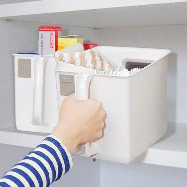 写真；ハンドル付きストッカー